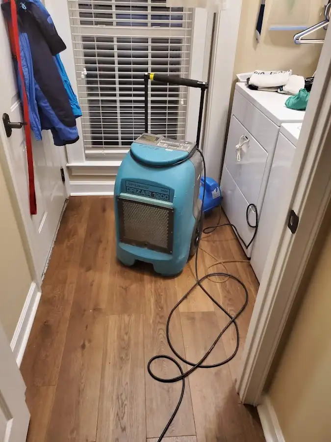 Commercial dehumidifier deployed for Crawl Space Restoration in Olympia